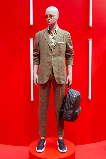 Fotoservizio/SS 2023/MEN/PRESENTAZIONE/KITON/DP2/19