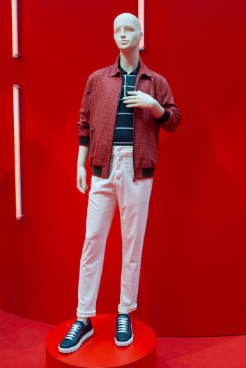 Fotoservizio/SS 2023/MEN/PRESENTAZIONE/KITON/DP2/16