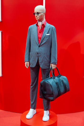 Fotoservizio/SS 2023/MEN/PRESENTAZIONE/KITON/DP2/17