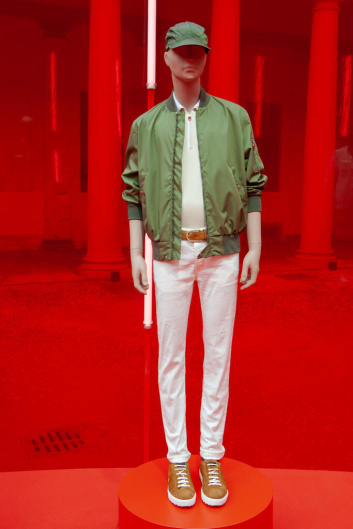 Fotoservizio/SS 2023/MEN/PRESENTAZIONE/KITON/DP2/28