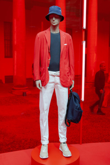 Fotoservizio/SS 2023/MEN/PRESENTAZIONE/KITON/DP2/30