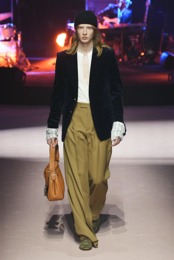 Fotoservizio/FW 23-24/MEN/SFILATA/GUCCI/DP2/2