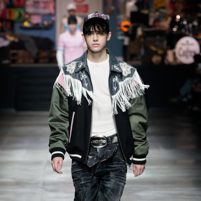 DSQUARED2