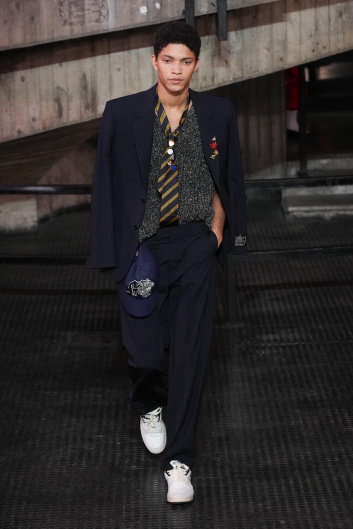 Fotoservizio/FW 23-24/MEN/SFILATA/MSGM/DP2/0