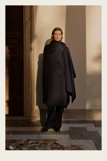 Fotoservizio/FW 23-24/MEN/PRESENTAZIONE/BRIONI/DP2/1