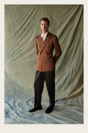 Fotoservizio/FW 23-24/MEN/PRESENTAZIONE/BRIONI/DP2/39