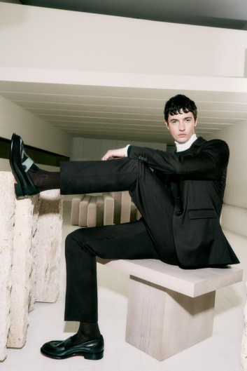 Fotoservizio/FW 23-24/MEN/PRESENTAZIONE/SANTONI/DP2/1