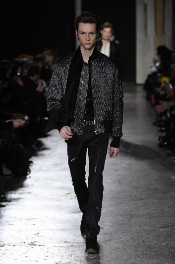 Fotoservizio/FW 2016-2017/MEN/COSTUME NATIONAL HOMME/DP2/2