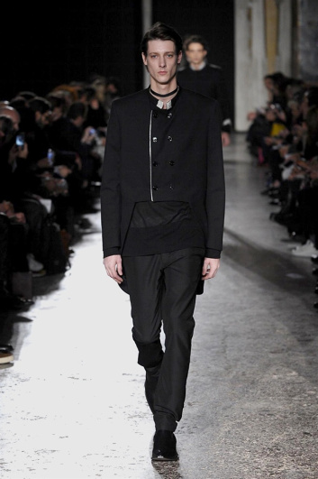 Fotoservizio/FW 2016-2017/MEN/COSTUME NATIONAL HOMME/DP2/19