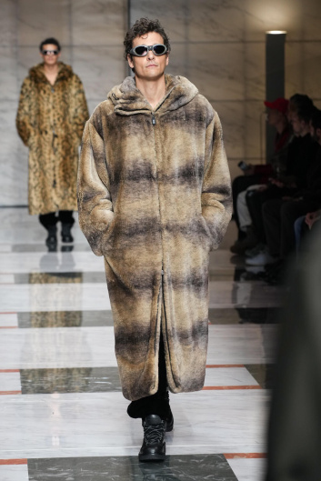 Fotoservizio/FW 23-24/MEN/SFILATA/GIORGIO ARMANI/DP2/4