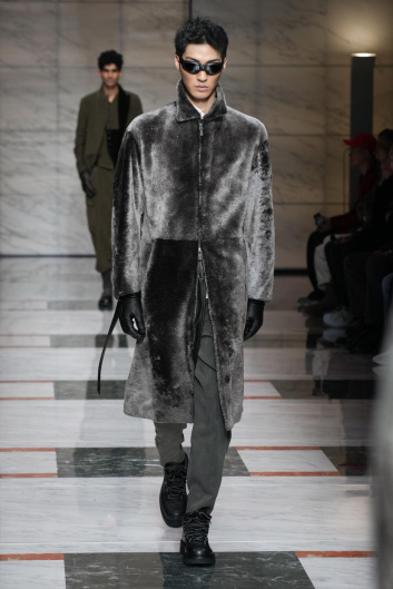 Fotoservizio/FW 23-24/MEN/SFILATA/GIORGIO ARMANI/DP2/4