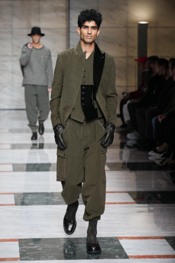 Fotoservizio/FW 23-24/MEN/SFILATA/GIORGIO ARMANI/DP2/5