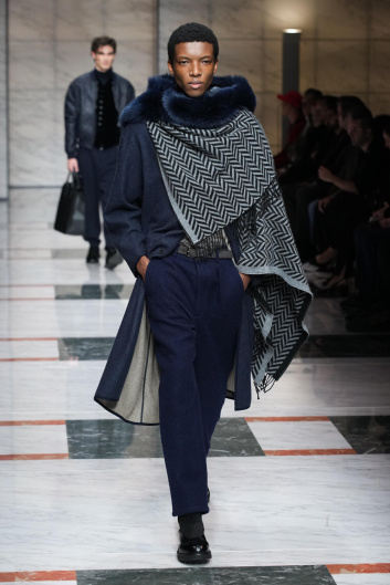 Fotoservizio/FW 23-24/MEN/SFILATA/GIORGIO ARMANI/DP2/0