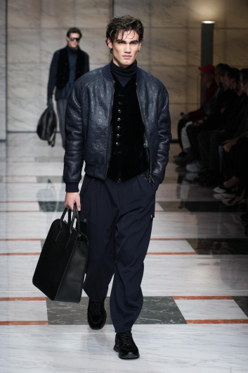 Fotoservizio/FW 23-24/MEN/SFILATA/GIORGIO ARMANI/DP2/1