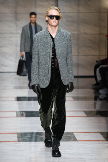 Fotoservizio/FW 23-24/MEN/SFILATA/GIORGIO ARMANI/DP2/13