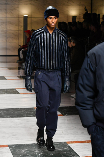 Fotoservizio/FW 23-24/MEN/SFILATA/GIORGIO ARMANI/DP2/0