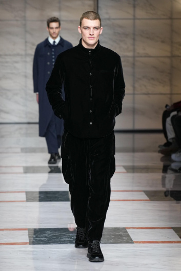 Fotoservizio/FW 23-24/MEN/SFILATA/GIORGIO ARMANI/DP2/6