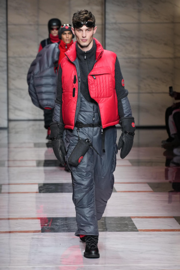 Fotoservizio/FW 23-24/MEN/SFILATA/GIORGIO ARMANI/DP2/16