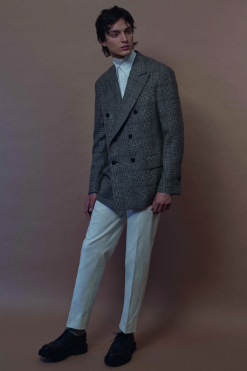 Fotoservizio/FW 23-24/MEN/PRESENTAZIONE/CORNELIANI/DP2/4