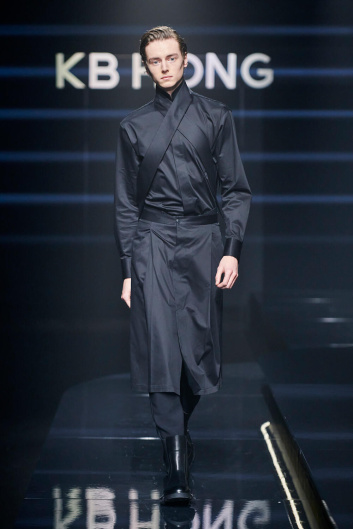 Fotoservizio/FW 23-24/MEN/PRESENTAZIONE/KB HONG/DP2/6
