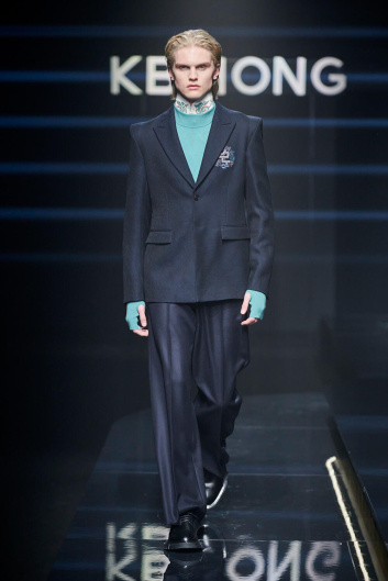 Fotoservizio/FW 23-24/MEN/PRESENTAZIONE/KB HONG/DP2/22