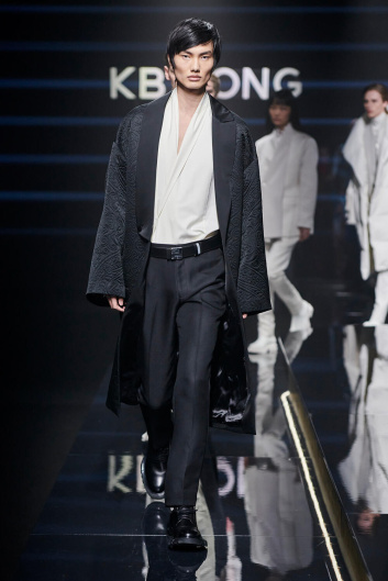 Fotoservizio/FW 23-24/MEN/PRESENTAZIONE/KB HONG/DP2/48