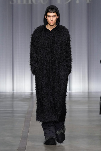 Fotoservizio/FW 23-24/WOMEN/SFILATA/ICEBERG/DP2/9