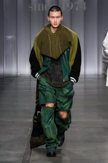 Fotoservizio/FW 23-24/WOMEN/SFILATA/ICEBERG/DP2/4