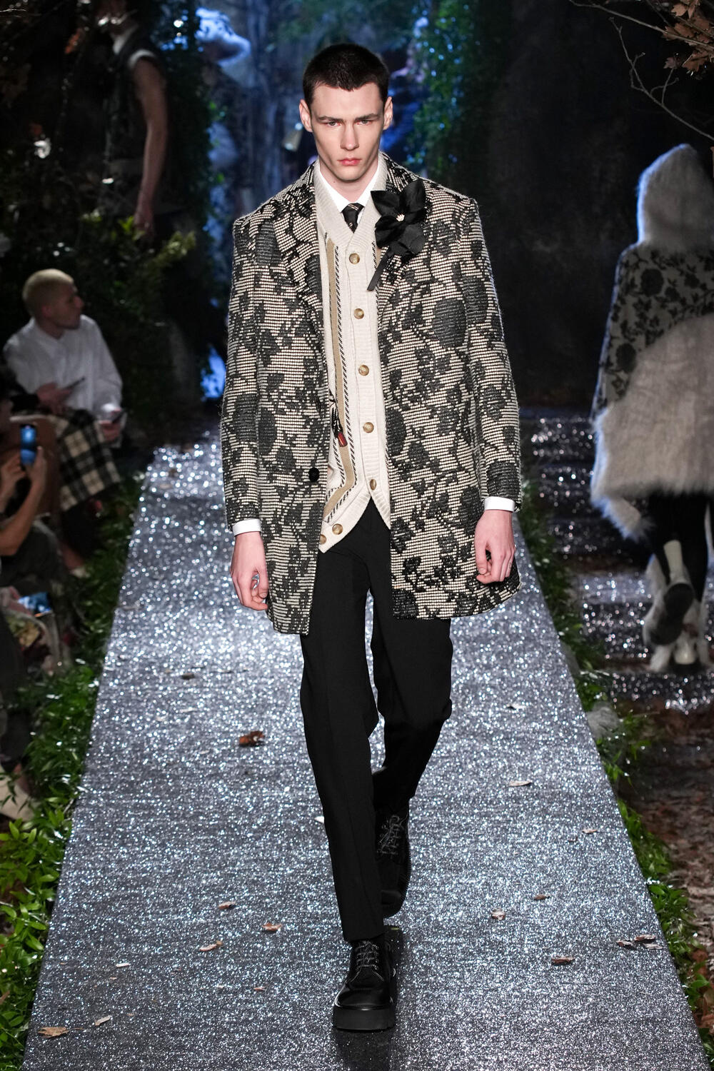 Fotoservizio/FW 23-24/WOMEN/SFILATA/ANTONIO MARRAS/DP2/6