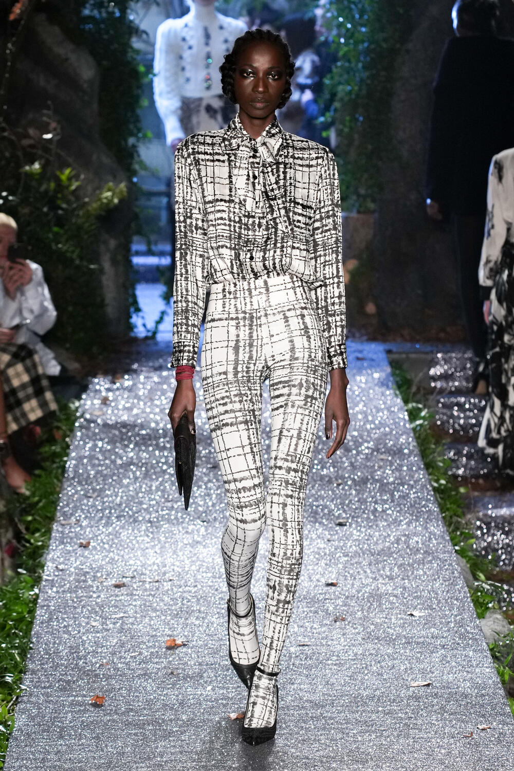 Fotoservizio/FW 23-24/WOMEN/SFILATA/ANTONIO MARRAS/DP2/9