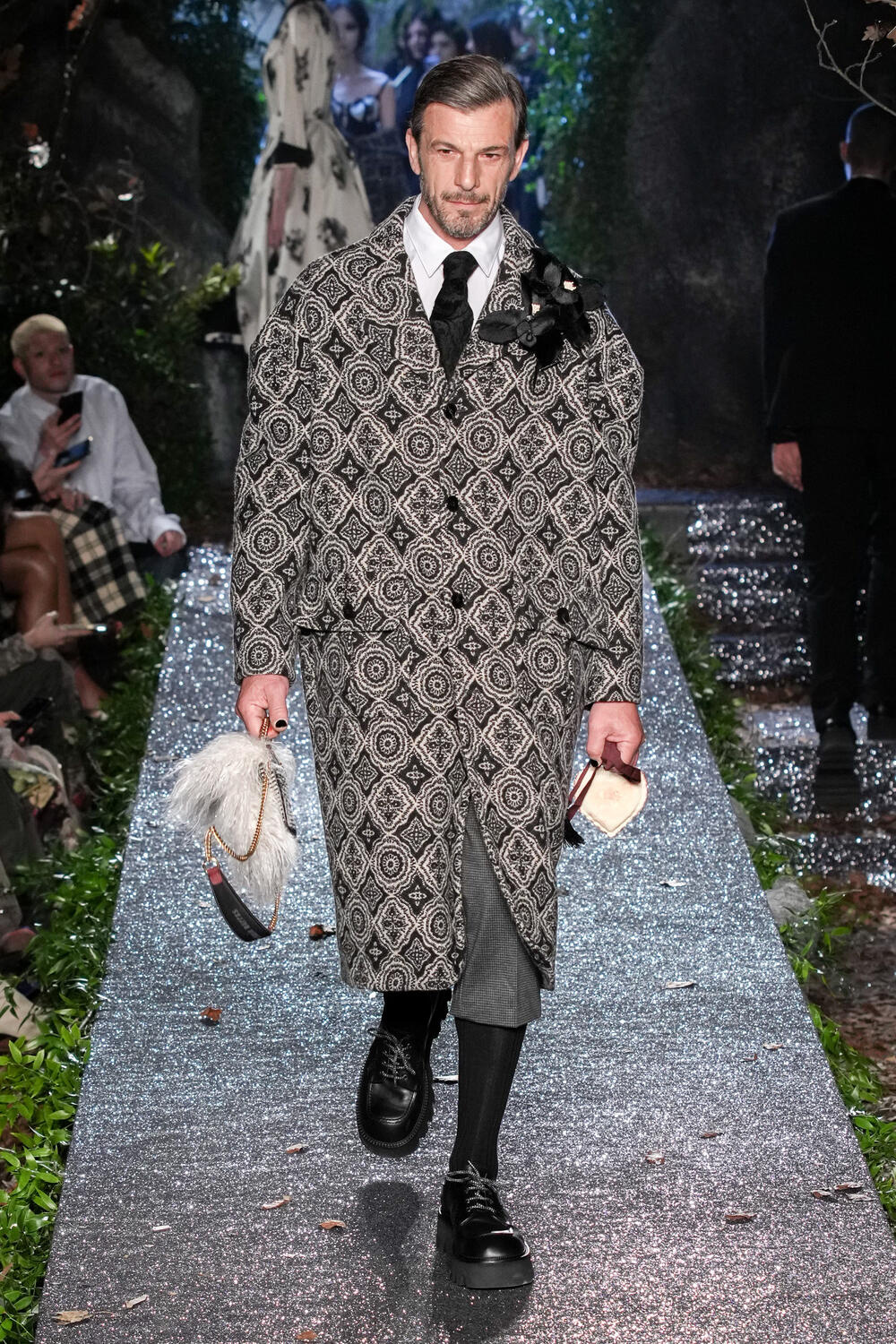 Fotoservizio/FW 23-24/WOMEN/SFILATA/ANTONIO MARRAS/DP2/2