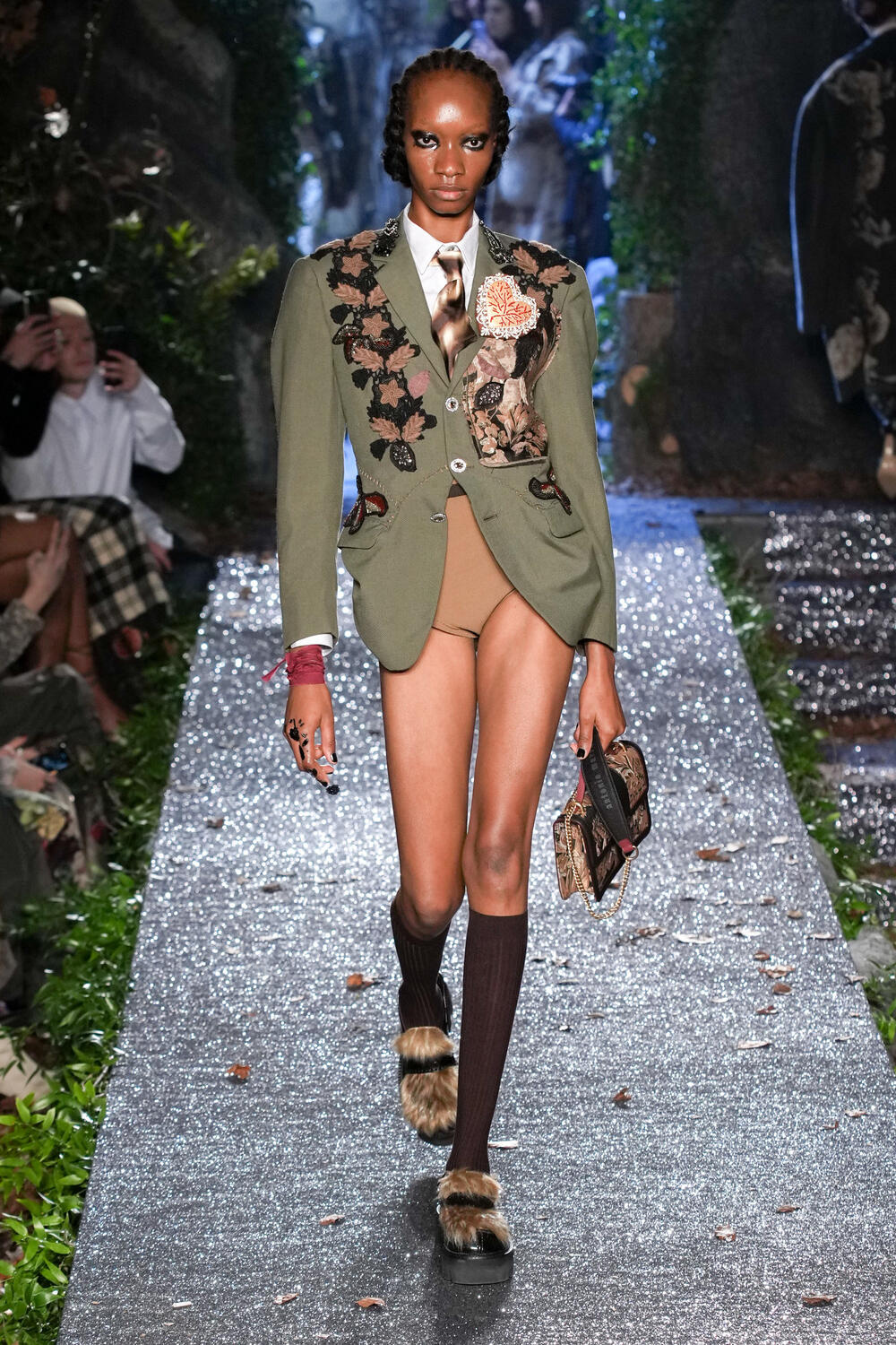 Fotoservizio/FW 23-24/WOMEN/SFILATA/ANTONIO MARRAS/DP2/17