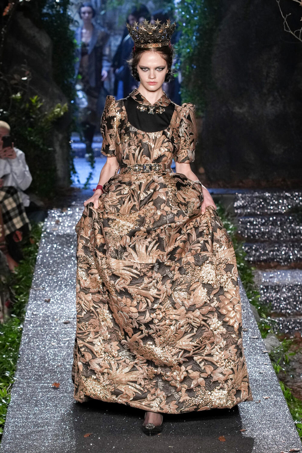 Fotoservizio/FW 23-24/WOMEN/SFILATA/ANTONIO MARRAS/DP2/23