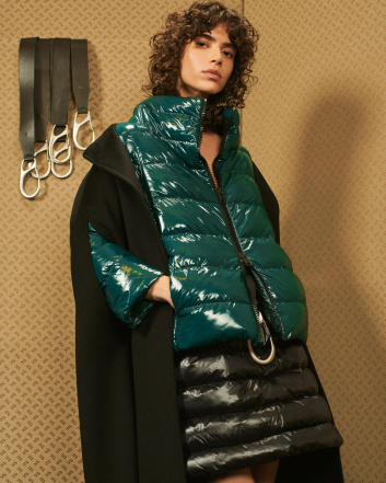 Fotoservizio/FW 23-24/WOMEN/PRESENTAZIONE/HERNO/DP2/2
