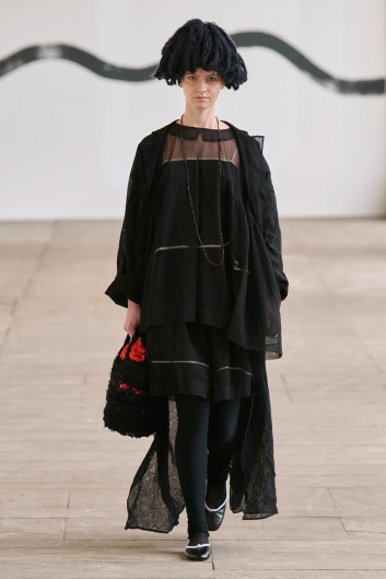 Fotoservizio/FW 23-24/WOMEN/SFILATA/DANIELA GREGIS/DP2/22