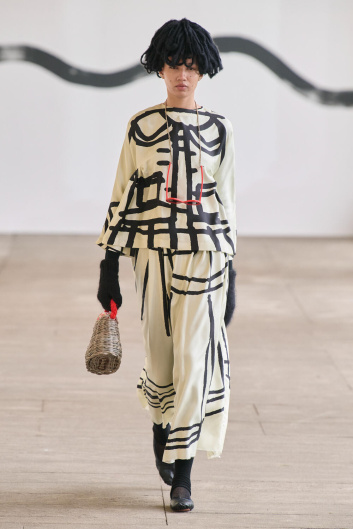 Fotoservizio/FW 23-24/WOMEN/SFILATA/DANIELA GREGIS/DP2/68