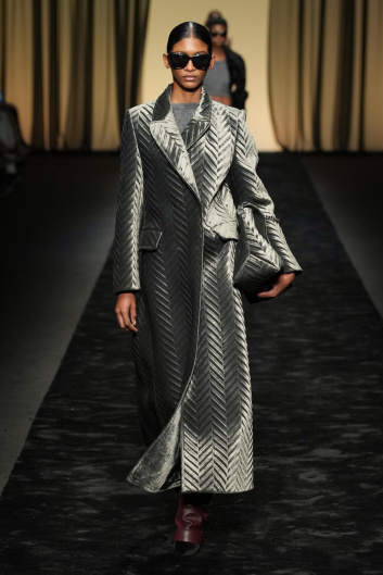 Fotoservizio/FW 23-24/WOMEN/SFILATA/ALBERTA FERRETTI/DP2/2