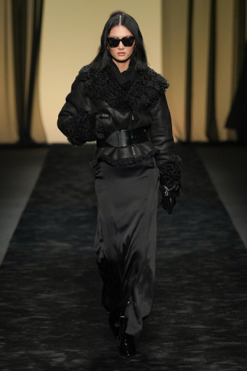 Fotoservizio/FW 23-24/WOMEN/SFILATA/ALBERTA FERRETTI/DP2/10
