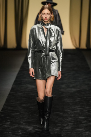 Fotoservizio/FW 23-24/WOMEN/SFILATA/ALBERTA FERRETTI/DP2/2