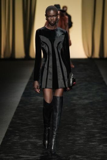 Fotoservizio/FW 23-24/WOMEN/SFILATA/ALBERTA FERRETTI/DP2/4