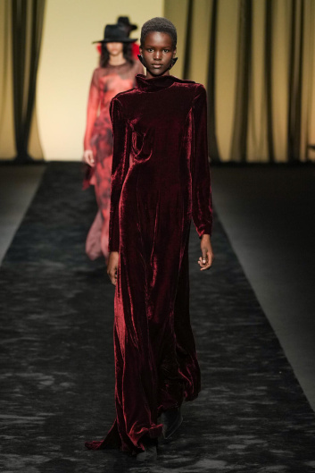 Fotoservizio/FW 23-24/WOMEN/SFILATA/ALBERTA FERRETTI/DP2/2