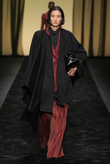 Fotoservizio/FW 23-24/WOMEN/SFILATA/ALBERTA FERRETTI/DP2/12