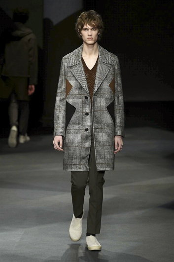 Fotoservizio/FW 2016-2017/MEN/NEIL BARRETT/DP2/3