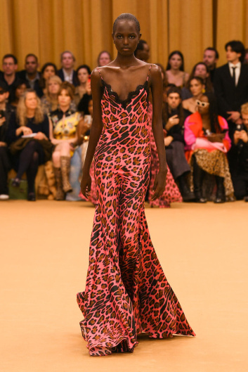 Fotoservizio/FW 23-24/WOMEN/SFILATA/ROBERTO CAVALLI/DP2/0