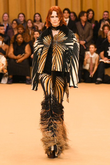 Fotoservizio/FW 23-24/WOMEN/SFILATA/ROBERTO CAVALLI/DP2/3