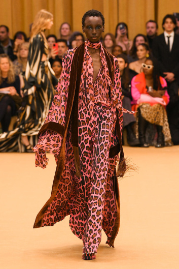 Fotoservizio/FW 23-24/WOMEN/SFILATA/ROBERTO CAVALLI/DP2/4