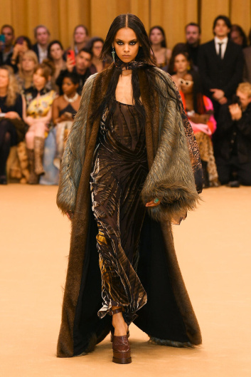 Fotoservizio/FW 23-24/WOMEN/SFILATA/ROBERTO CAVALLI/DP2/5