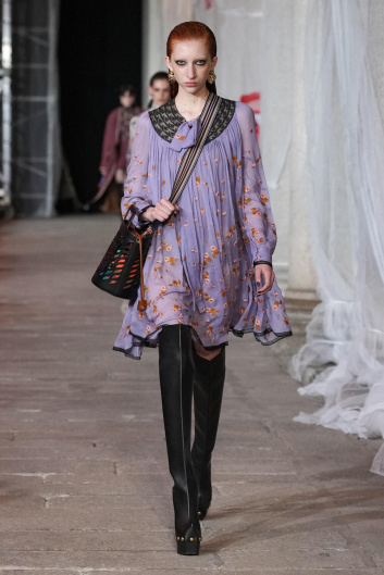 Fotoservizio/FW 23-24/WOMEN/SFILATA/ETRO/DP2/10