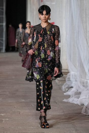 Fotoservizio/FW 23-24/WOMEN/SFILATA/ETRO/DP2/20