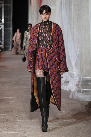 Fotoservizio/FW 23-24/WOMEN/SFILATA/ETRO/DP2/12